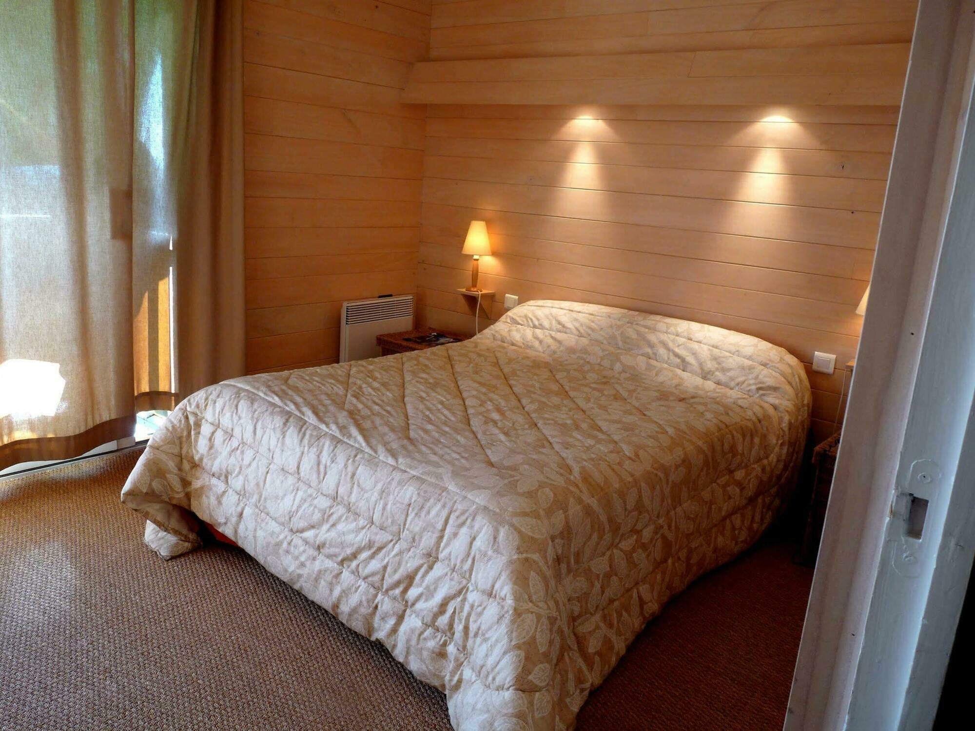 Authentic By Balladins - Rodez / Le Segala Baraqueville Eksteriør billede